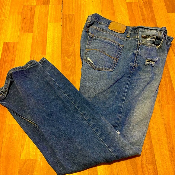 Like new Aeropostale Jeans Relaxed Fit Stone Wash - Picture 2 of 6